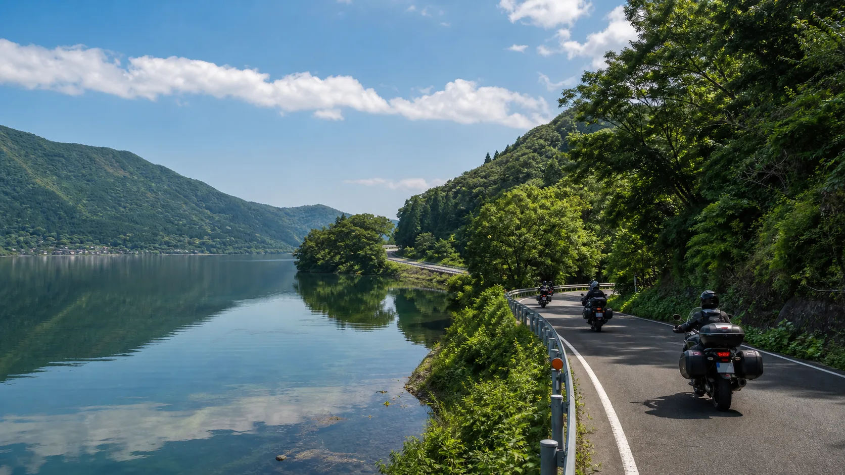 湖泊山道初夏團